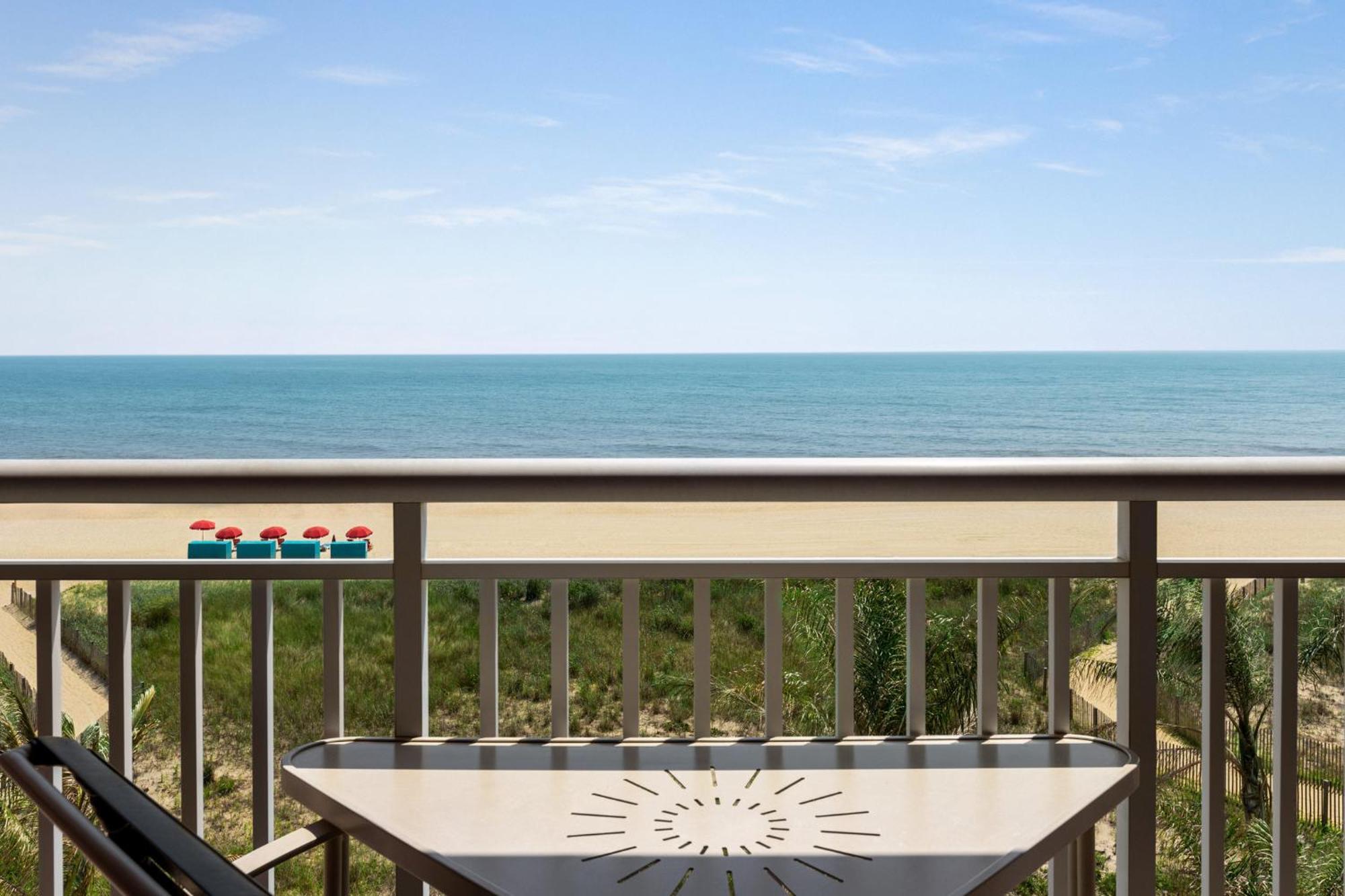Holiday Inn Ocean City By Ihg Exteriör bild