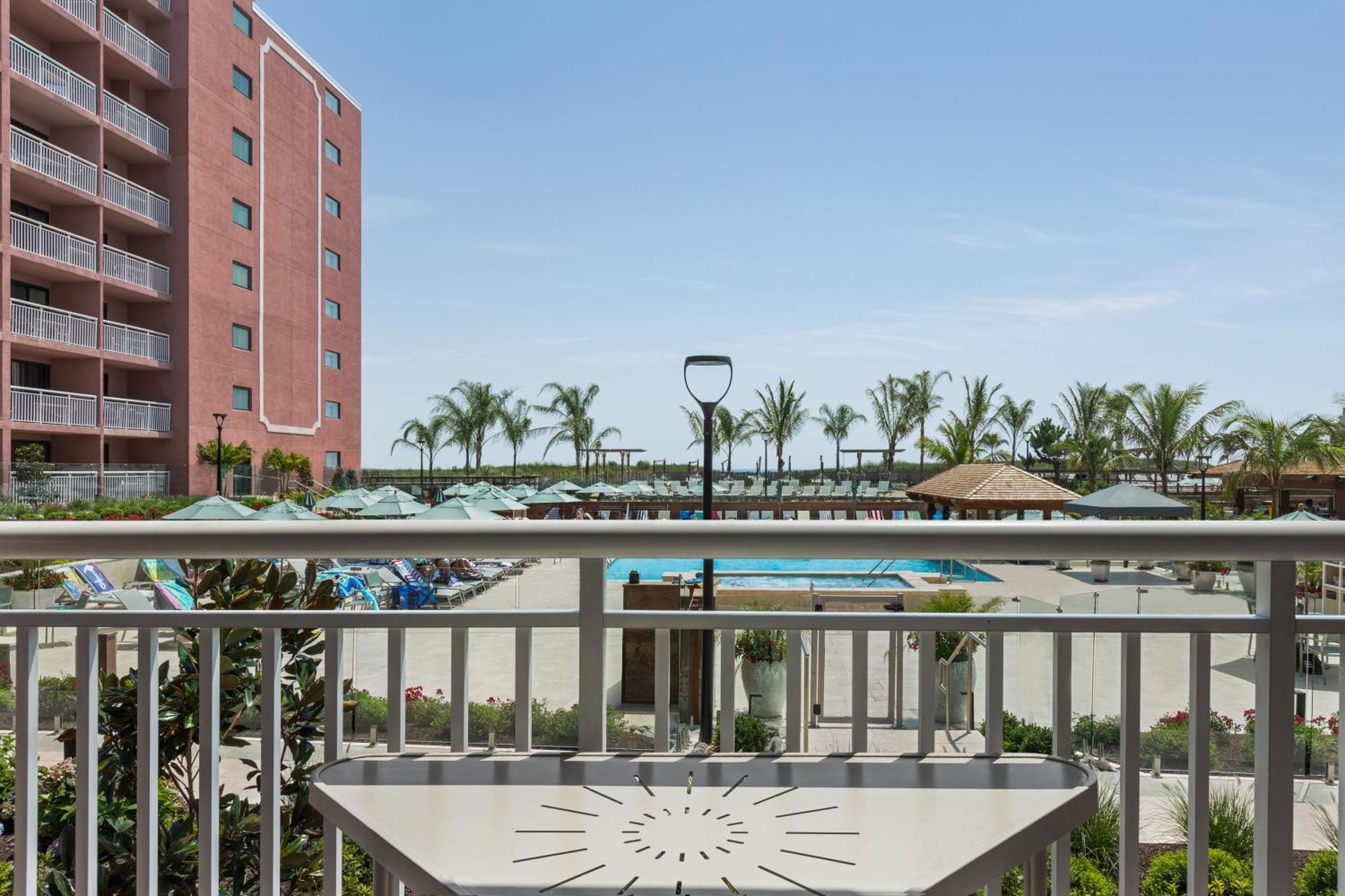 Holiday Inn Ocean City By Ihg Exteriör bild